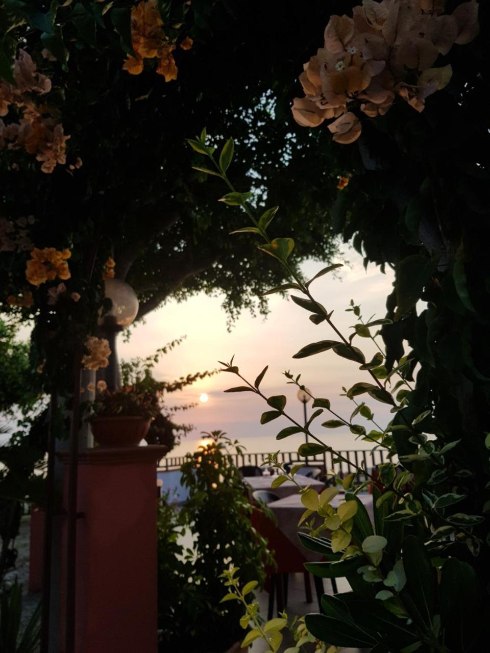 B&B San Carlo Zambrone Esterno foto